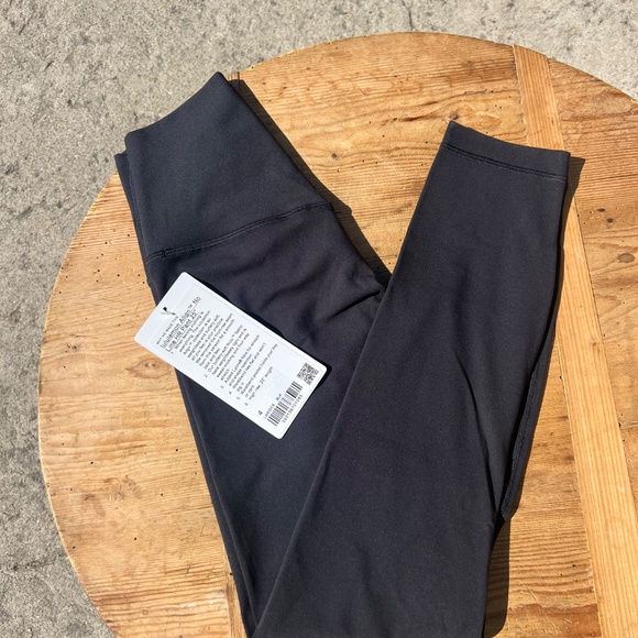 Lululemon Align No Line HR Pant 25" -Black - Women's Size 4 - Picture 6 of 7